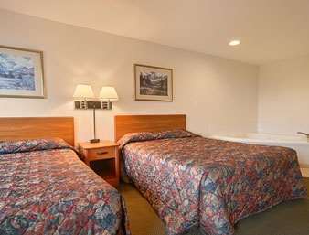 Super 8 By Wyndham Bedford Hotel Quarto foto
